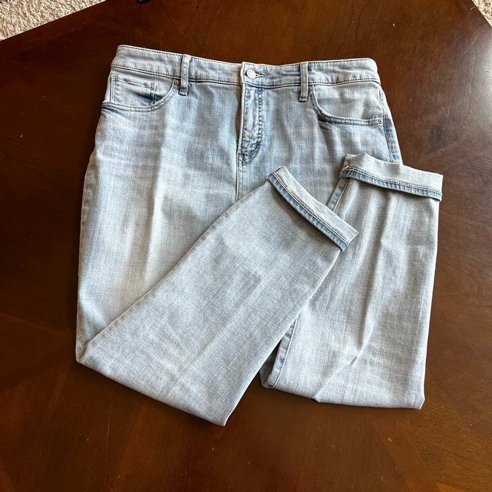Chico’s Slim Leg Ankle Jeans